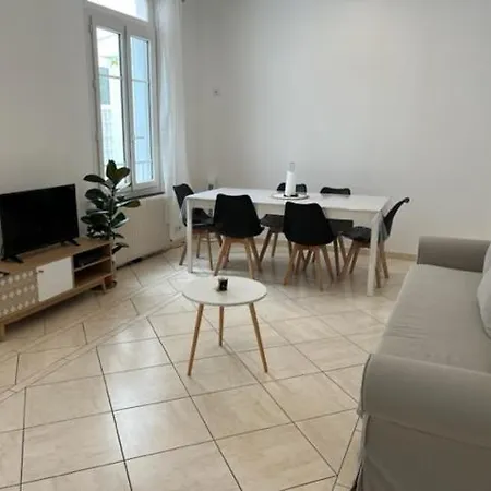 Hotel Maison - Jardin Aux Portes De Bordeaux